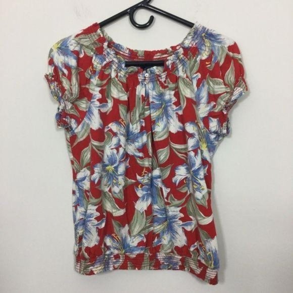 Chaps Petite Size PXL‎ Red Blue White Floral Knit Elastic Openings Top Blouse - Picture 1 of 5